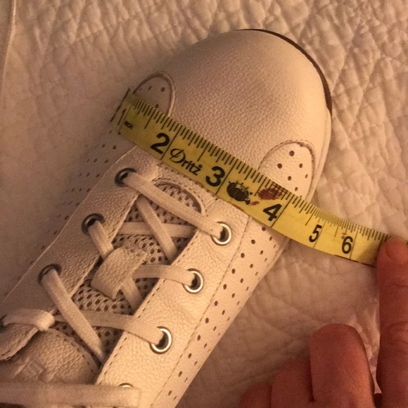 Shoes - Picture 6 of 6